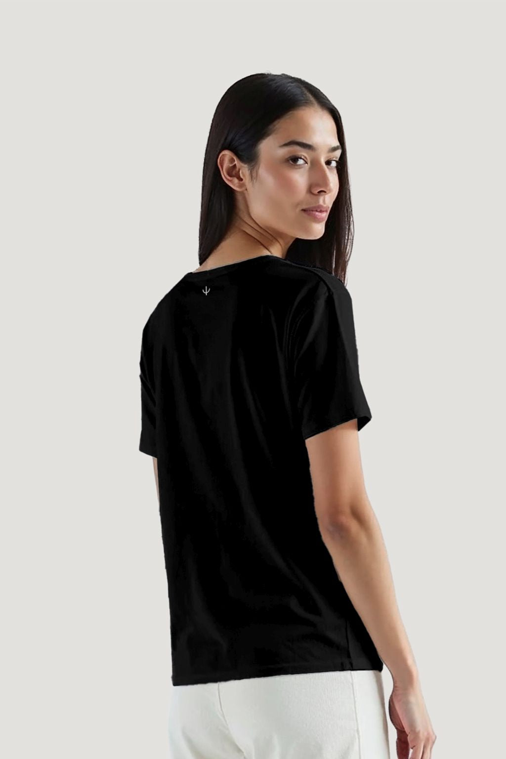 CAMISETA FORA DO EIXO