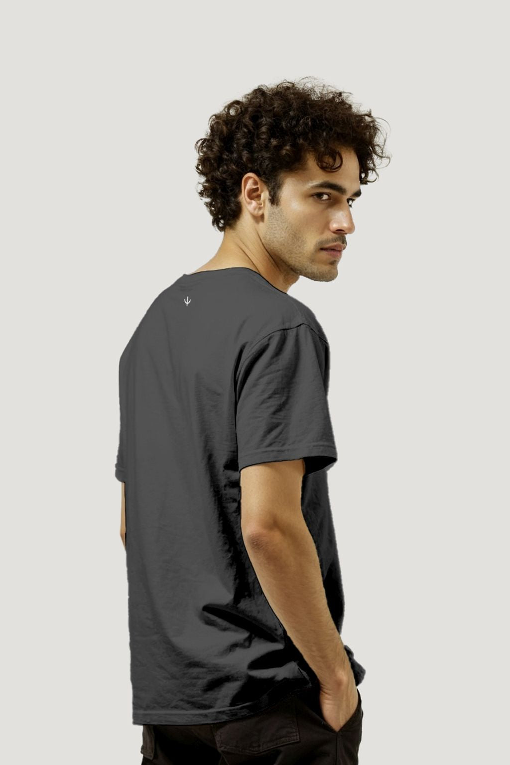 CAMISETA BEIJA-FLOR LINHAS