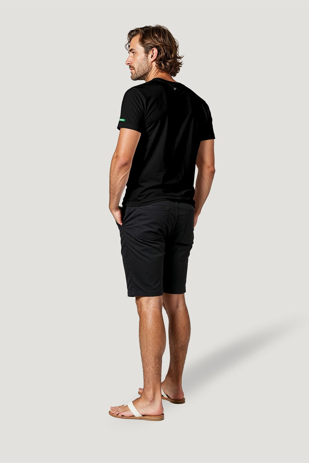 CAMISETA LOBO SALTANDO