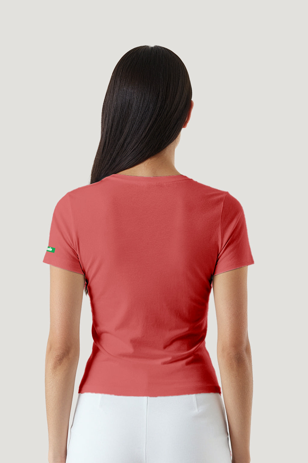 T-shirt Feminina Algodão Plano Sorrindo