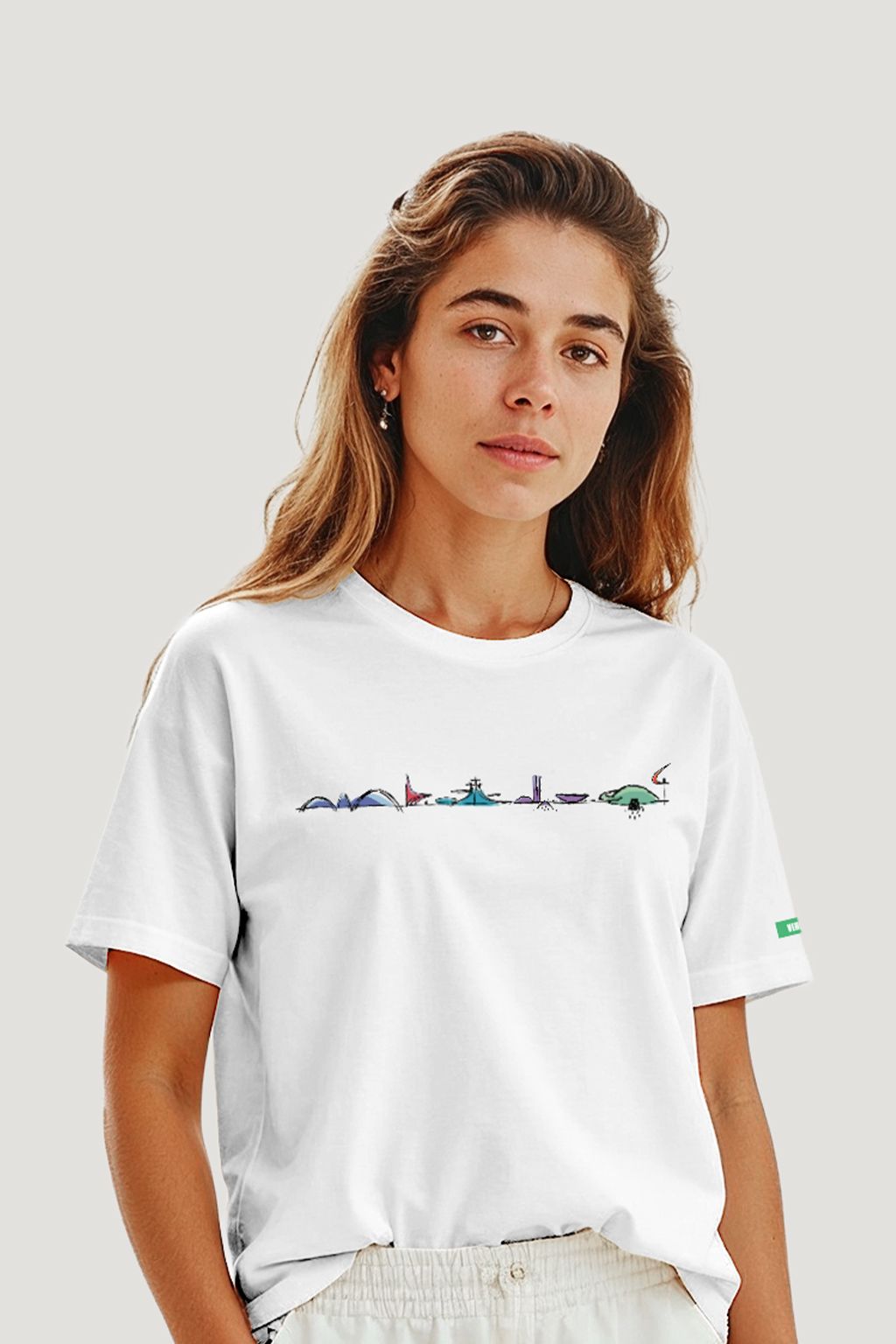 CAMISETA SKYLINE SKETCH COLORIDO