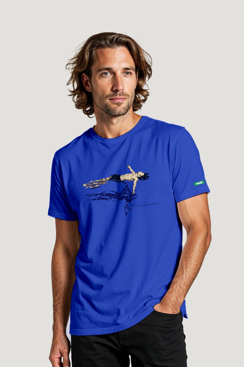 CAMISETA HOMEM BOIANDO