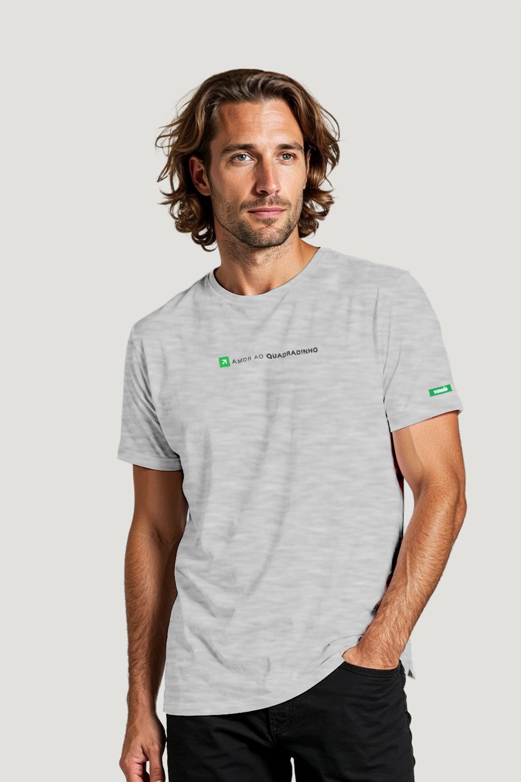 CAMISETA AMOR AO QUADRADINHO