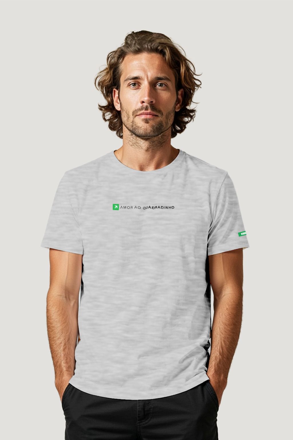 CAMISETA AMOR AO QUADRADINHO