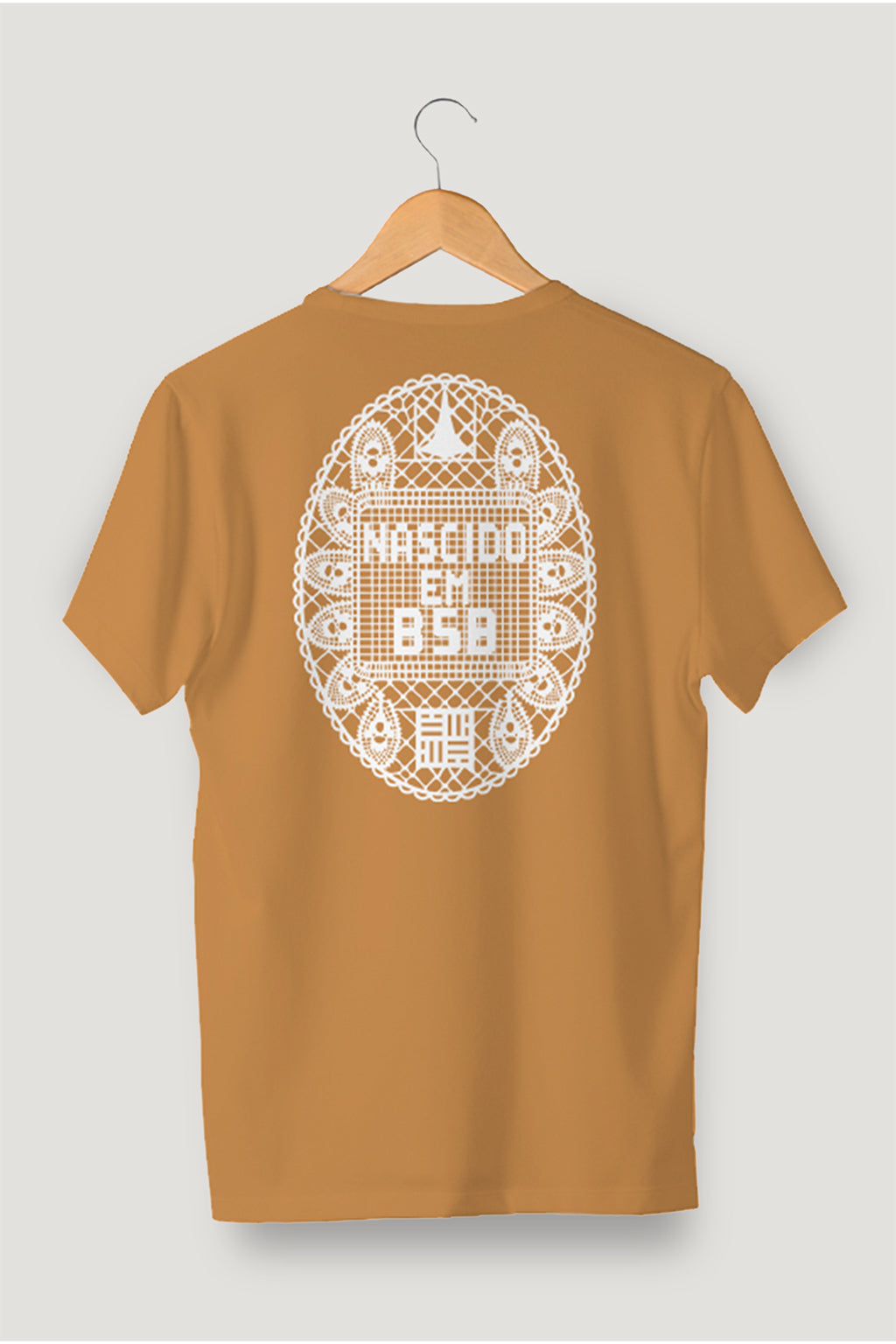 CAMISETA BORDADO NASCIDO EM BSB