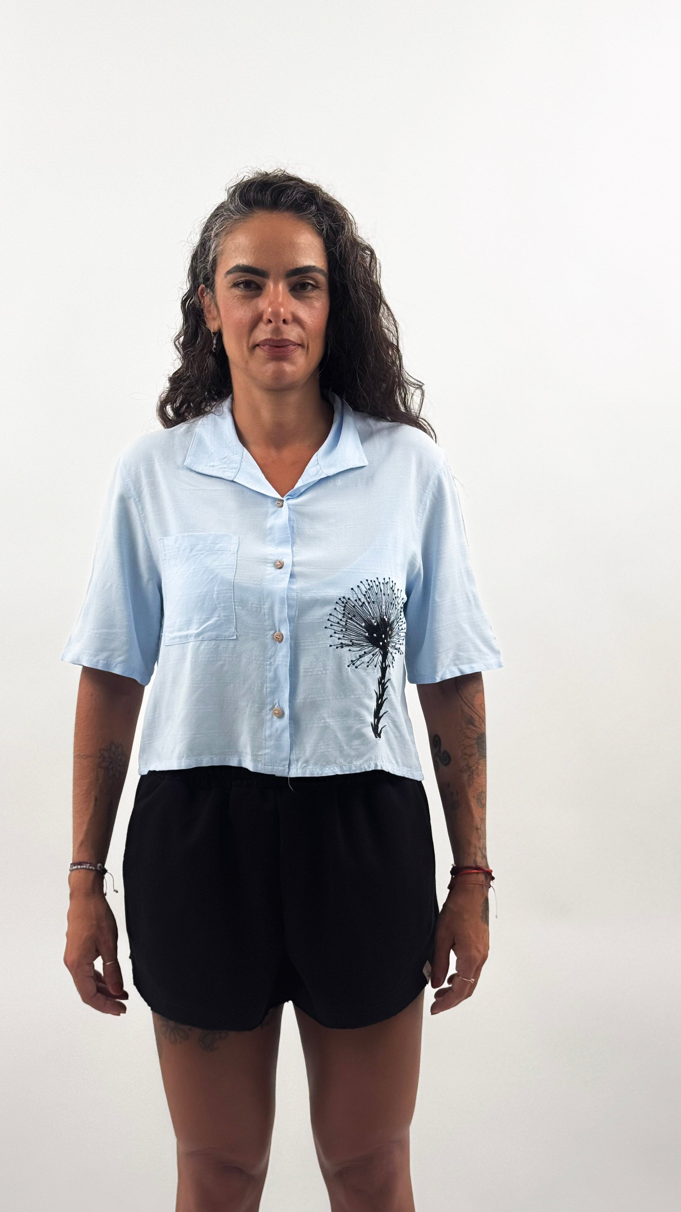 CAMISA MANGA CURTA BORDADO CHUVEIRINHO | CHAPADA