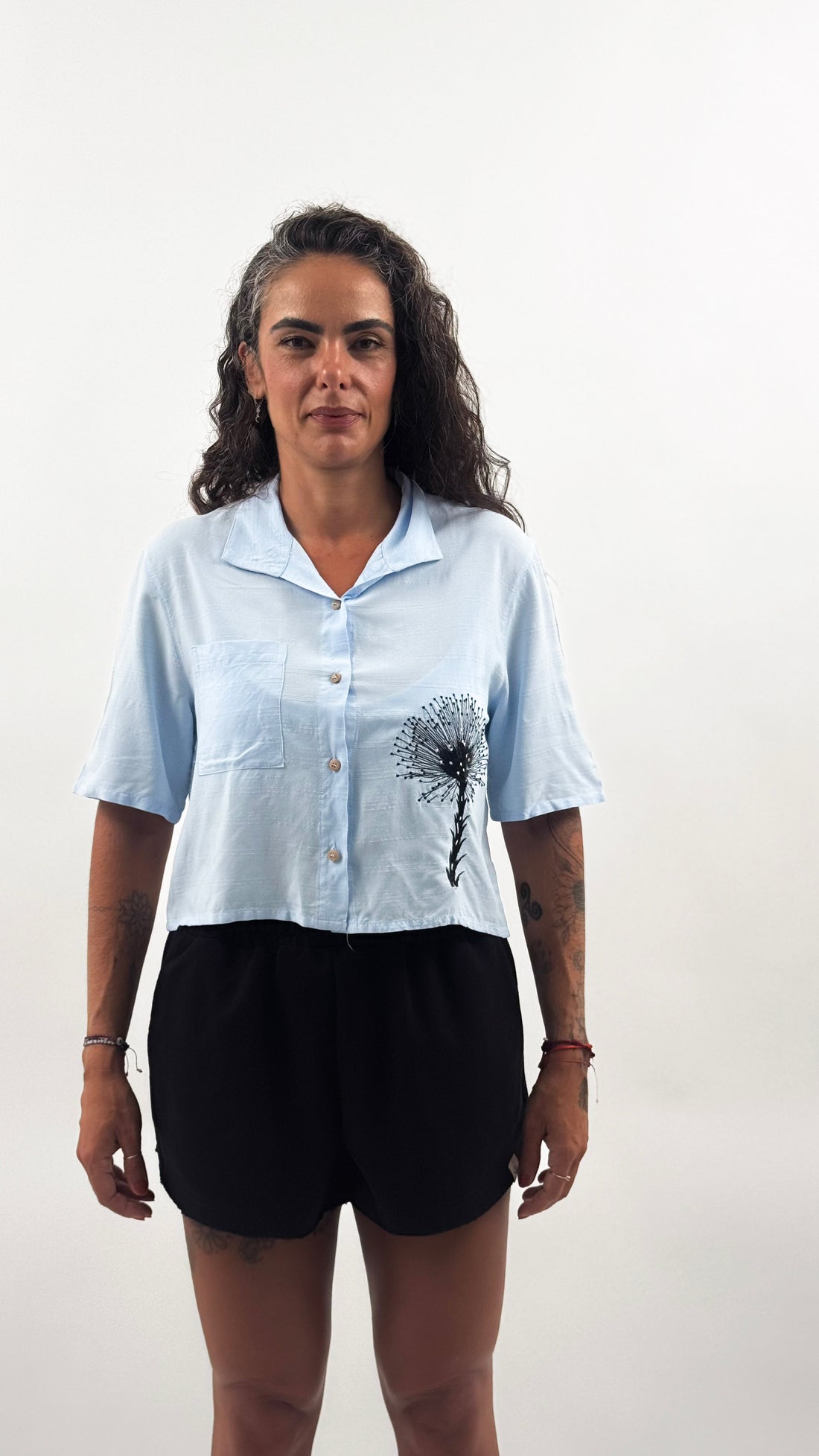 CAMISA MANGA CURTA BORDADO CHUVEIRINHO | CHAPADA