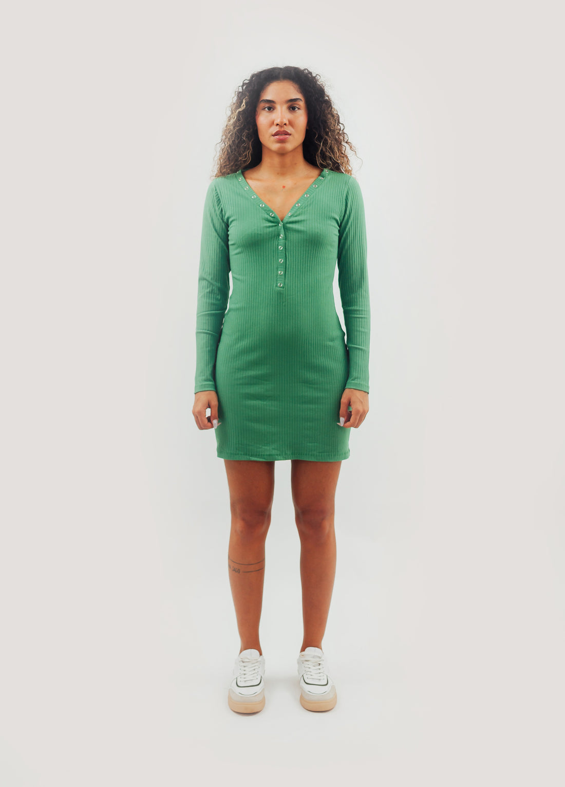 VESTIDO MANGA LONGA LISA