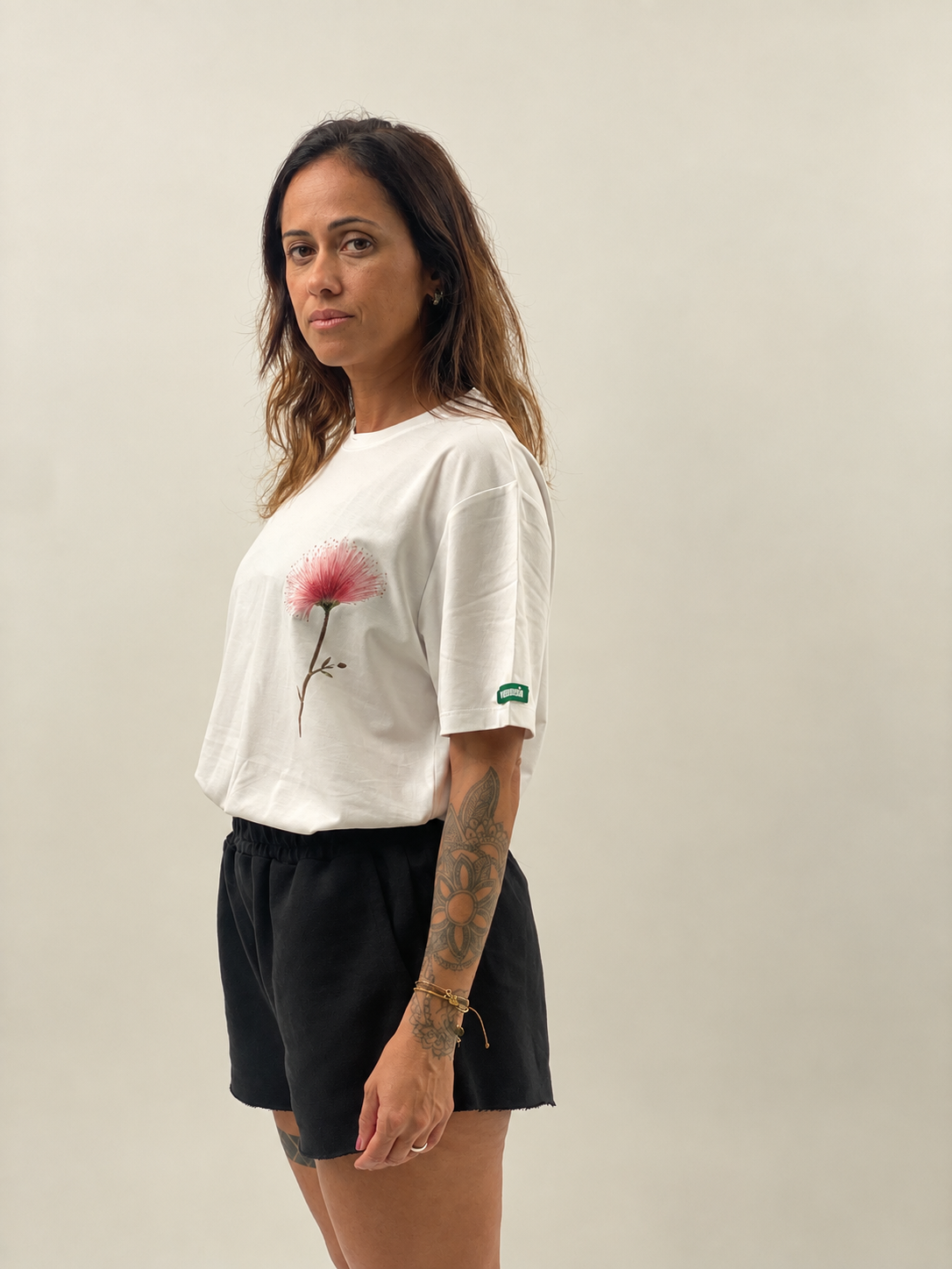 CAMISETA FLOR CALIANDRA | SECA