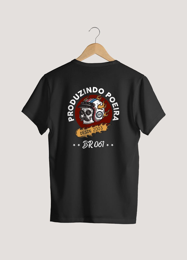 Camiseta Tradicional Algodão Produzindo Poeira Unissex