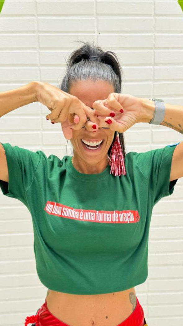 CAMISETA UM BOM SAMBA E UMA FORMA DE ORACAO