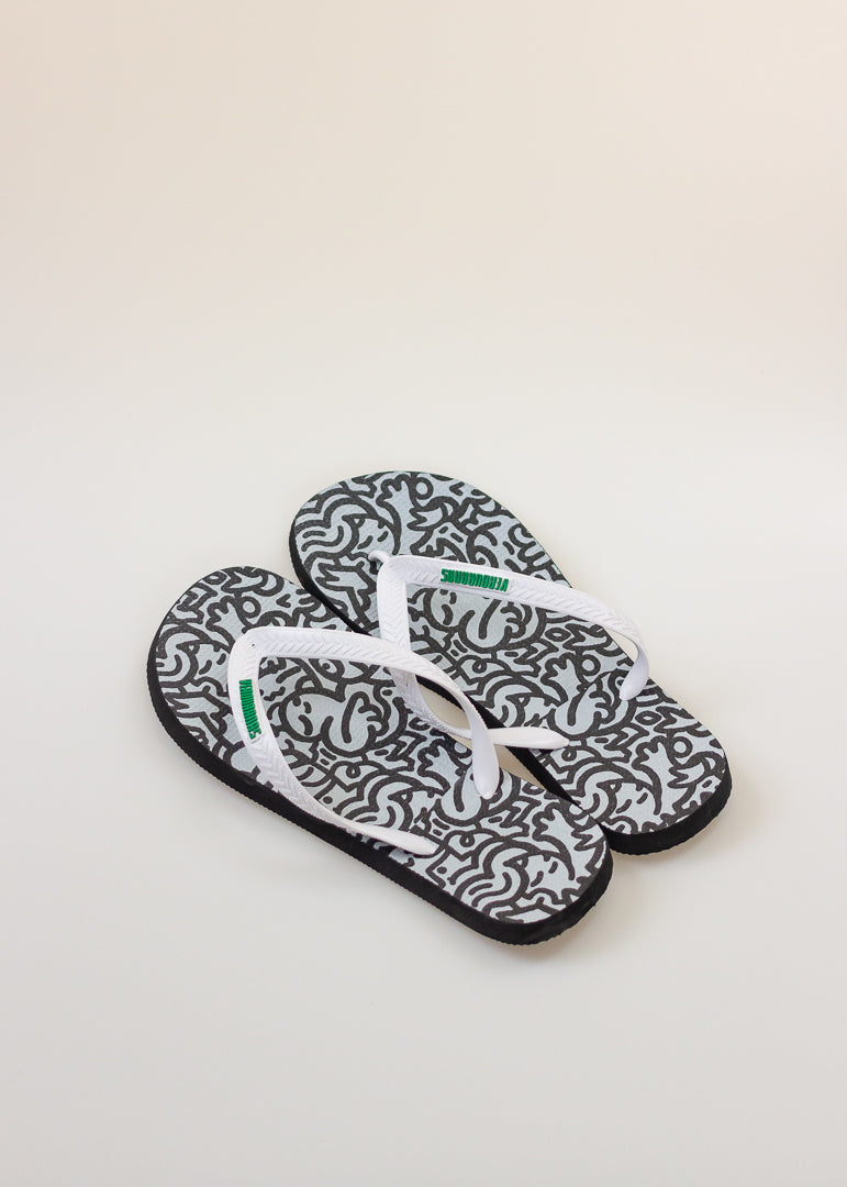 CHINELO GURULINO | DOODLE P&B